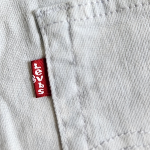 LEVIS HIGH RISE WOMENS SHORTS MARBLED LIGHT BLUE SIZE 29 NEW WITH TAGS - Picture 12 of 16